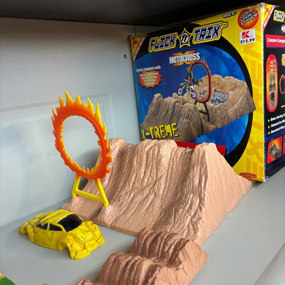 Rare 2001 Motocross Flick Trix Freestyle X-Treme Competition Course - Picture 4 of 7